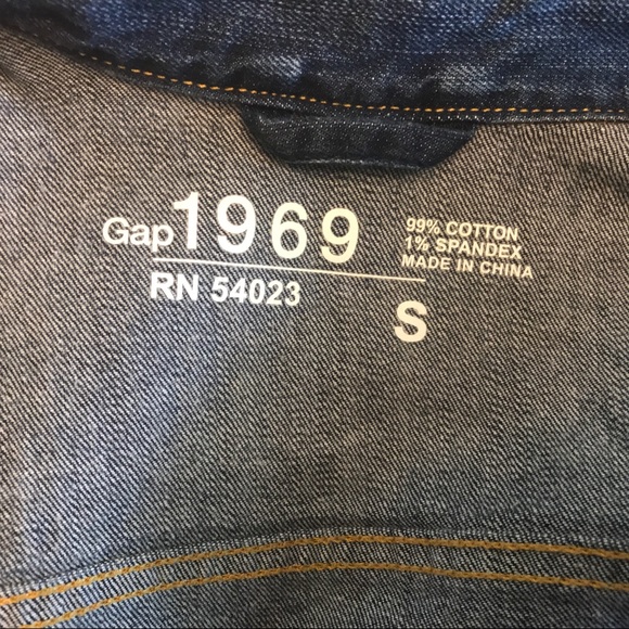 🎁 Gap 1969 Premium Collection Icon Flap Vest - Picture 3 of 7